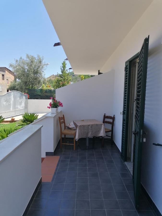 Zao Villa Тропеа Екстериор снимка